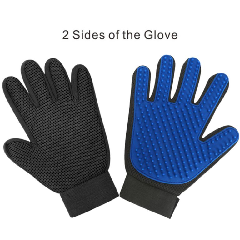 Pet grooming glove brush