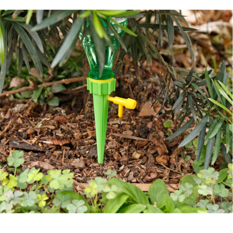 Self-Watering Plant Irrigation Spike