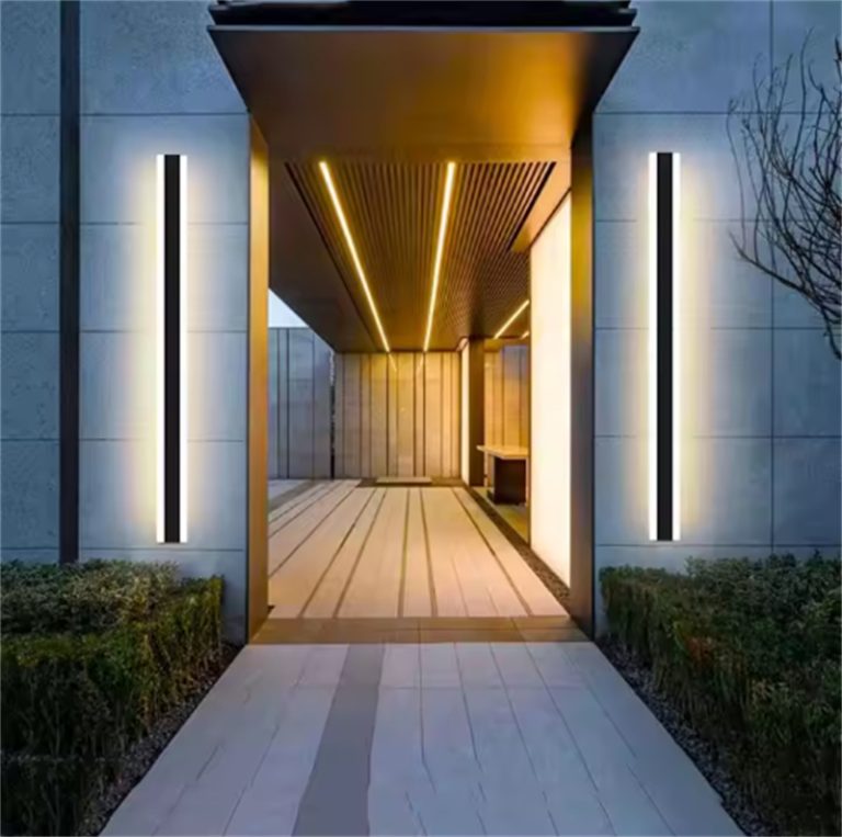 Linear LED Wall Lamp